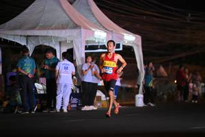 BIB: 3472, 2916
                            <button type="button" onclick="openModal(23013626)" class="btn btn-primary btn-sm float-right btn-popup" data-toggle="modal" data-target=".modal-high-quality">
                        <i class="fas fa-shopping-cart"></i> Add to Cart
                    </button>
                                            <button type="button" onclick="isThisMe(23013626, true)" class="btn btn-success btn-sm float-right btn-popup btn-isme hidden" data-toggle="tooltip" data-placement="bottom" title="นี่คือรูปของคุณใช่ไหม คลิกที่นี่เพื่อเอาเข้าอัลบั้ม">
                        <i class="fas fa-plus"></i> Add to album
                    </button>
                    <button type="button" onclick="isThisMe(23013626, false)" class="btn btn-warning btn-sm float-right btn-popup btn-isnotme hidden">
                        <i class="fas fa-ban"></i> Remove from album
                    </button>
